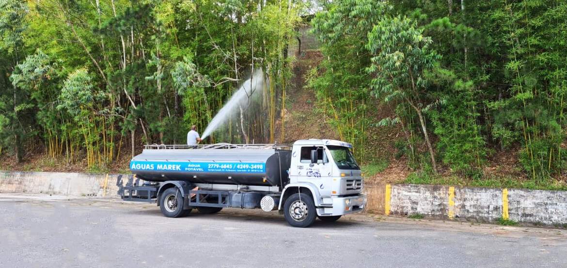 Read more about the article A Importância do Caminhão Pipa em Situações de Desastres Naturais